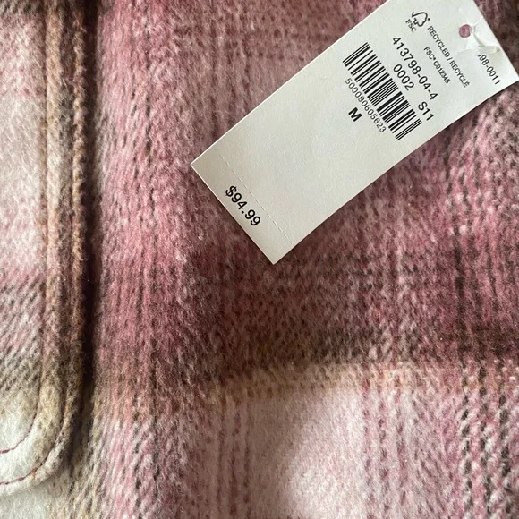 Old Navy Shacket - Picture 4 of 5